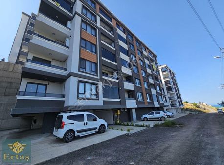 Canik'te Full Deniz Manzralı Cam Balkn Kombili Satılık 1+1 Daire