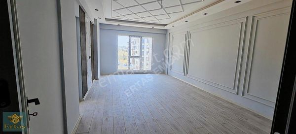 Tepecik Mah'de Satılık Lüks 2+1 Ara Kat Daire