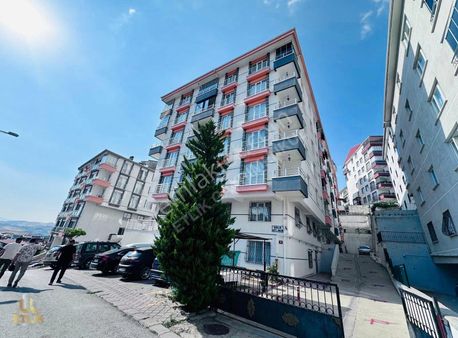 Etlik Gayrimenkul'den Cadde Ye Paralel Yükek Kredili Daire !!!!