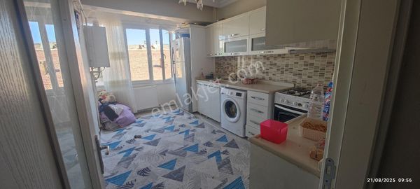 Üst Katı Teraslı Masrafsız Daire