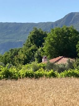 Ana Yola 500mt Mesafede Yaraş Mevkii De Satılık Tarla