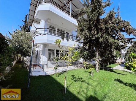 Antalya Kadriye Satılık 3+1 Bahçeli Villa