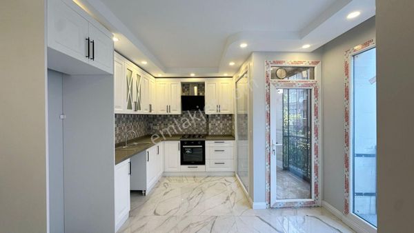 Başokur'dan Bahçelievler Şirinevler,de Lüx3+1 Satılık Daire