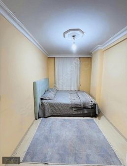 Cadde Emlak Metrobüse Yakın Yeni Binada Balkonlu 2+1 Yüksek Grş