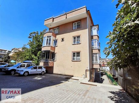 Remax Çarşıdan Boğazova Caddesinde 3+1 Satılık Çatı Dublex Daire