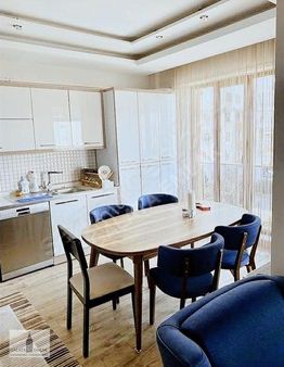 Galata'dan Tecde Sağlam Zeminde Site İçerisinde Ara Kat Lüks 4+1