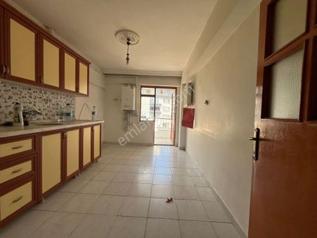 Keçiören Kuşcağız'da Cadde Üzeri Katta Daire!