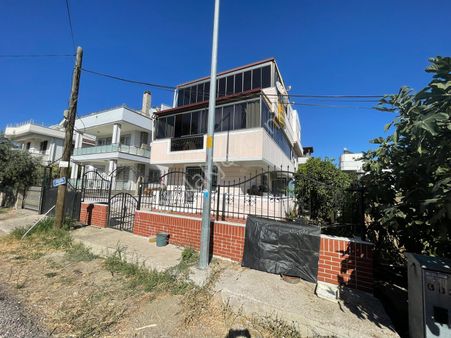 Poyraz Gayrimenkul'den Güre'de Satılık Tek Müstakil Trıbleks