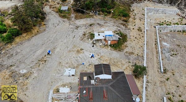 Derince Yenikentte 1775m² Tarla