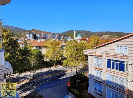 Derince Yenikent' Te 3+1 Arakat Daire