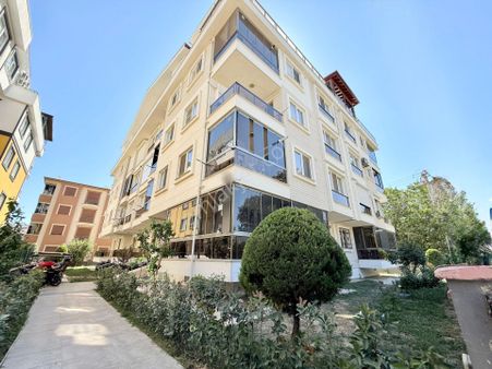 ▶ ▶akçay Körfez'den Altınkum'da Yüksek Giriş Kullanışlı 2+1 Satılık Daire