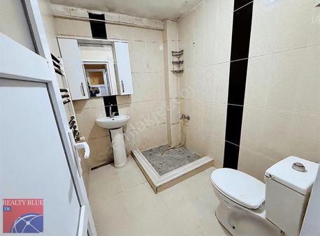 Kiralık 2+1 Daire Kocaman Balkonlu Veysel Karanı Mh