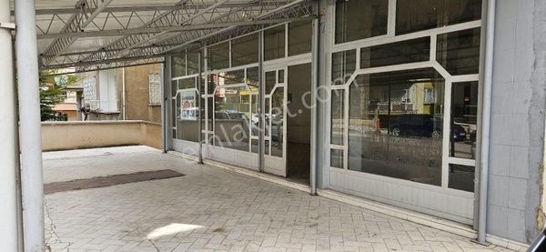 Afyonda 310 Metrekare Satılık Dükkan