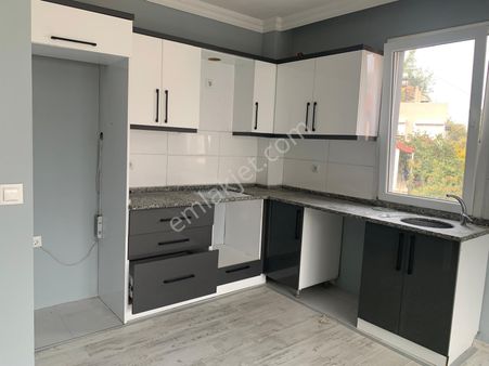 Stop’tan Kesikkapı 3+1 Çatı Dubleks Daire