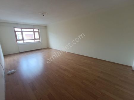 Bağlarbaşında 140 M2 4+1 Bağımsız Ara Kat