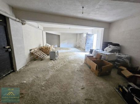 Anadolu Gayrimenkul'den Şirinevler Mahallesi'nde Satılık İş Yeri