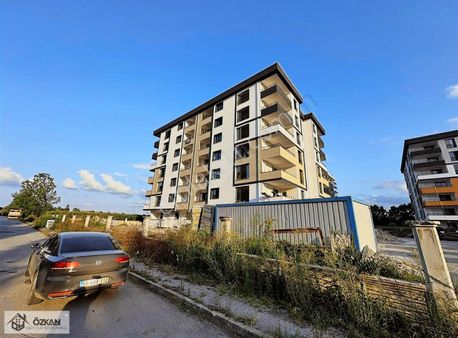 Çarşambanın En Prestijli Sitesinde Fırsat Irmak Manzaralı Daire