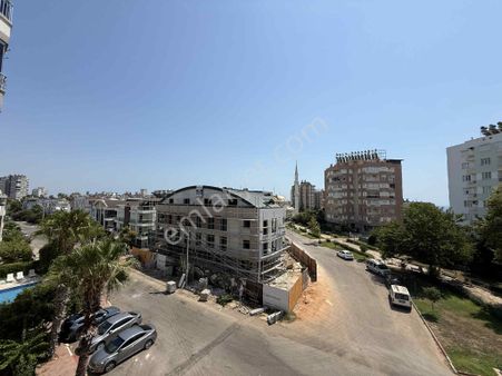 Şafak Emlak Satılık Güzelobada Havuzlu Site İçerisinde 3+1 220m2