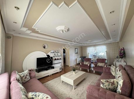 Fb Gayrimenkul'den Emsalsiz Genişlikte 3+1 Daire