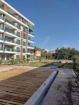 Sar Yapı Projesi Maçkapark Sitesinde Satılık Lüks Daire