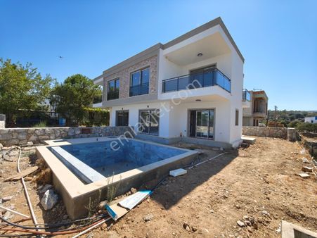 Agr Group'tan Bodrum Mumcular'da Satılık 4+1 İkiz Villa