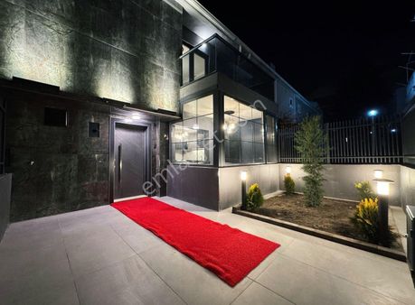 Batıkentte Özenle Tasarlanmış Sinema Odalı 5+1 Lüx Müstakil