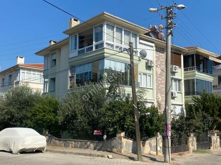 Altınoluk İlkbahar'dan Evlat Camii Mevkinde Deprem Etütlü Kapalı Garjlı Kaçmaz Daire