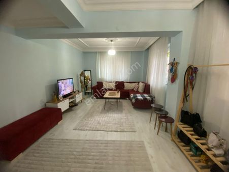 İletişim'den Eyüp Sultan Yeşilpınar Vialand Mevkii Kot1 Çok Uygun Fiyata