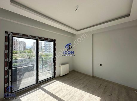 Icon'dan Mezitli Akdeniz Mah. Site İçerisinde Havuzlu 2+1