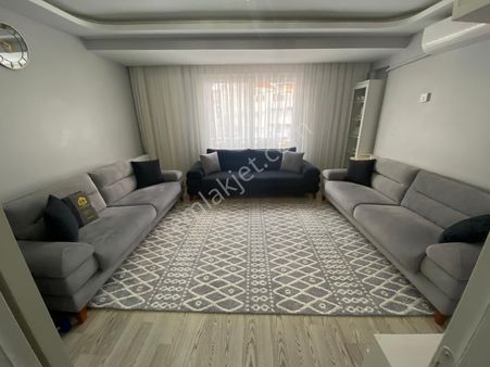 Acill Buca Ufuk Mah.de 2+1 85m2 Ayrı Mutfak Dgazlı Havadar Ferah Satılık Daire