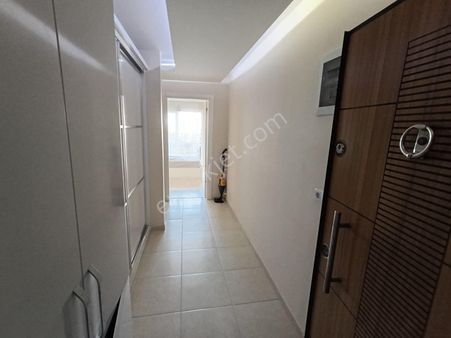 Kusadası Davutlar Merkezde Full Eşyalı Satılık 2+1 Daire
