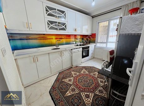 Güneş Mahallesi Pazar Yerine Yakın Kattan Bölme