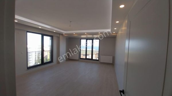 Ekşioğlu 'dan Tekirdağ Süleymanpaşa Atatürk Mah Deniz Manzaralı Satılık Daire 3+1