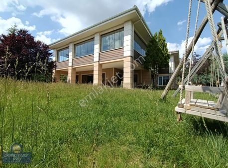 Gölbaşı Hacılar 3.5 Dönüm Bahçeli 650 M² Lüks 7+2 Villa