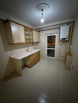 Edremit Yeni Tokide Kiralık 3+1 Daire Memur Kiracı Terchli