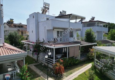 Kuşadası Davutlar Sahil Sitelerinde Denize 600 Metre Anıl 1 Sitesinde