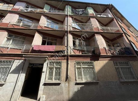 Şems-i Tebrizi Mahallesi Spotcular Yakını 3+1 Satılık Daire