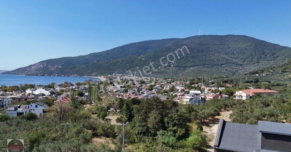 Aycan Gayrimenkulden Erdek Ocaklarda Müstakil Tripleks Villa