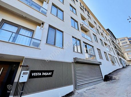 Mct'den Sıfır Binada Kiracısız 1+1 Satılık Daire