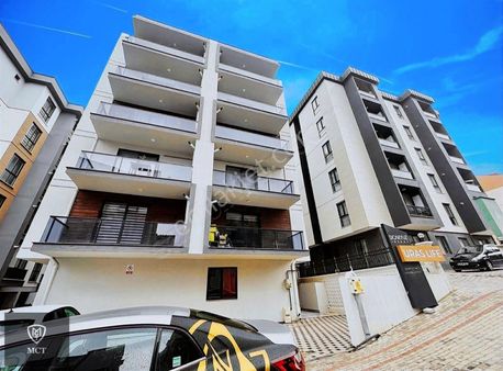 Mct'den Yeni Binada 2+1 Yüksek Kredili Satılık Daire