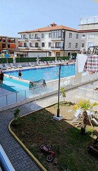 Sakarya Karasu İklim Sitesin'de 1+1 Havuzlu Otoparklı Daire