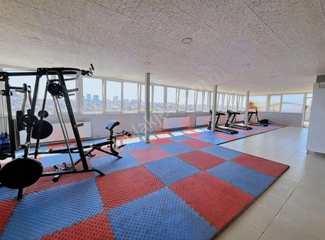 Kağıthane Adatepe Hasbahçe Sitesi 2+1 Balkonlu Güvenlikli Daire