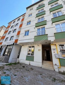 Emlak Kılavuzu By Sadik'ten Yeni Mahallede Satılık 1+1 Apart