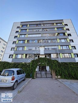 Bağlıca İş Turkuaz Sitesinde Satılık 3+1 Daire