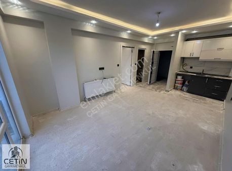 Çetin Gayrimenkulden Milli Eğitim&uncular Cami Civ. Satılık 1+1