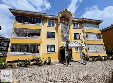 Remax Dem'den Erzincanın En Gözde Sitesinde Ara Kat Daire