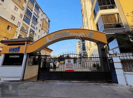 Nakkaş Mah De En Mesken 2 Sitesinde Fırsat Satılık 4+1