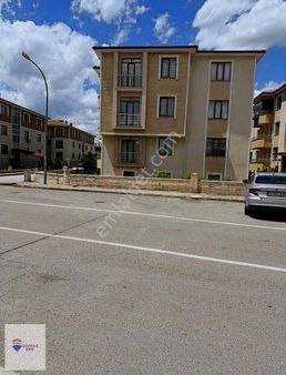 Remax Dem'den Erzincanın En Gözde Muhitinde Bodrum Kat Daire