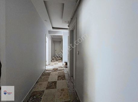 Remax Dem'den Halitpaşa Mahalle'sinde 3+1 Satılık Lüks Daire