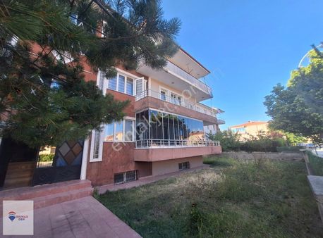 Remax Dem'den Ergenekon Mahallesinde Kiralık 3+1 Daire